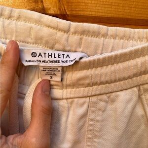 Athleta cropped Pants casual size 2